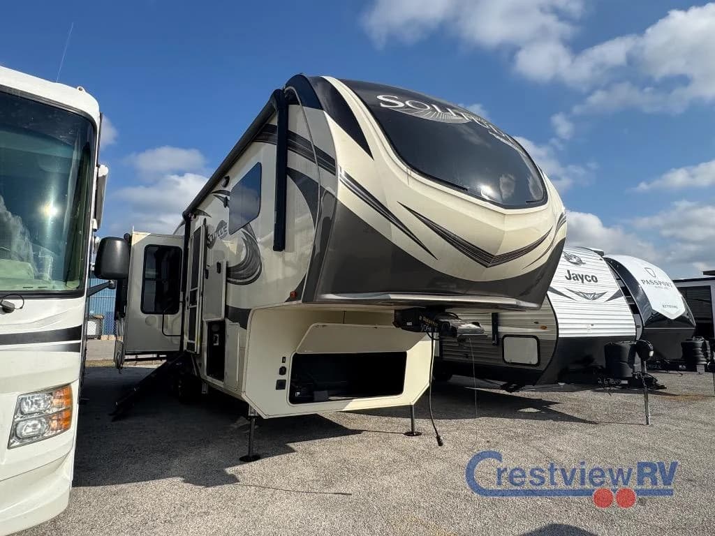 2019 Grand Design Solitude 310GK R photo 3