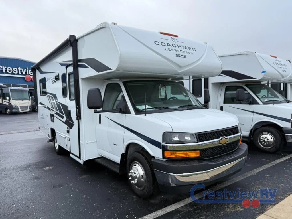 2026 Coachmen Leprechaun 210QSS Chevy 3500 photo 3