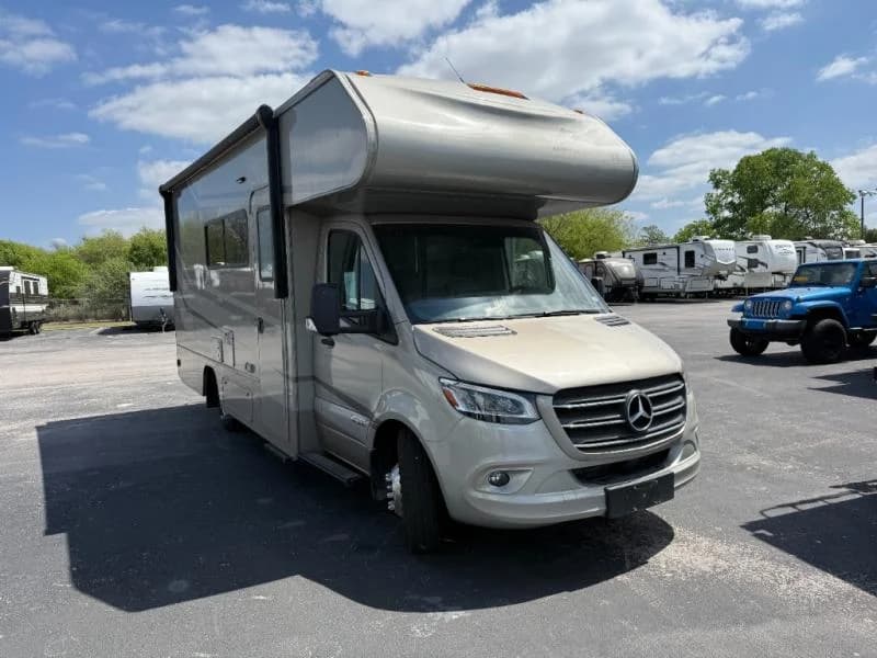 2025 Winnebago Porto 24P photo 1