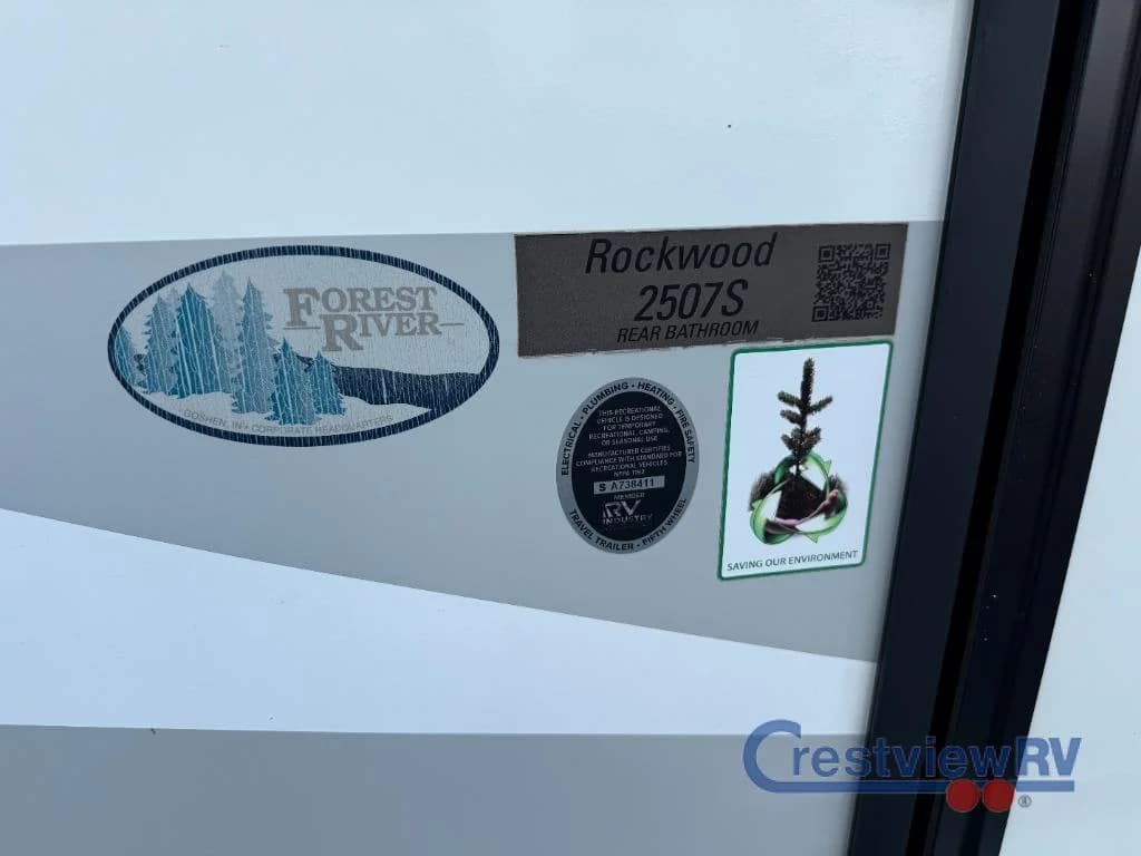 2023 Forest River Rockwood Mini Lite 2507S photo 3