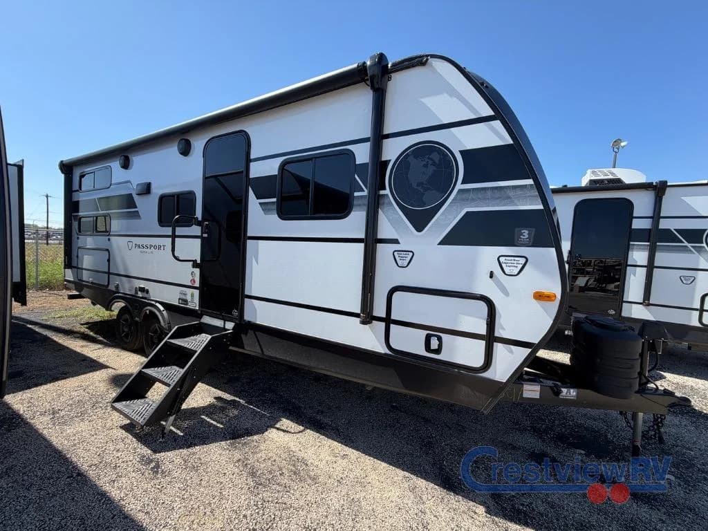 2026 Keystone Passport Super Lite 229BH photo 3