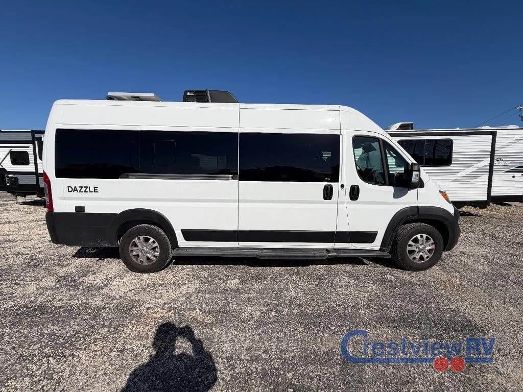 2024 Thor Motor Coach Dazzle 2LB photo 3
