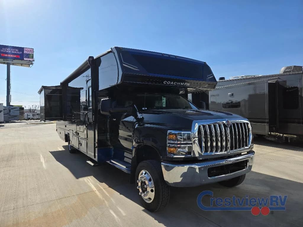 2026 Coachmen Entourage 340BH photo 3