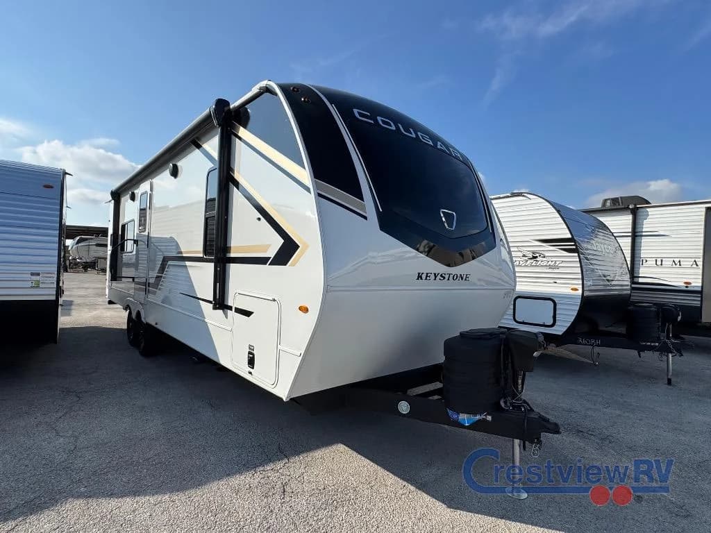 2026 Keystone RV Cougar Half-Ton 25MLE photo 3