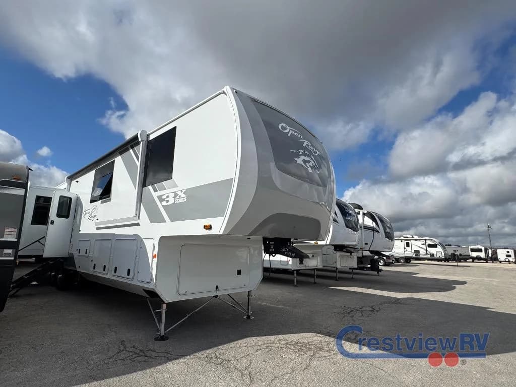 2026 Highland Ridge RV Open Range 3X 372MBH photo 3