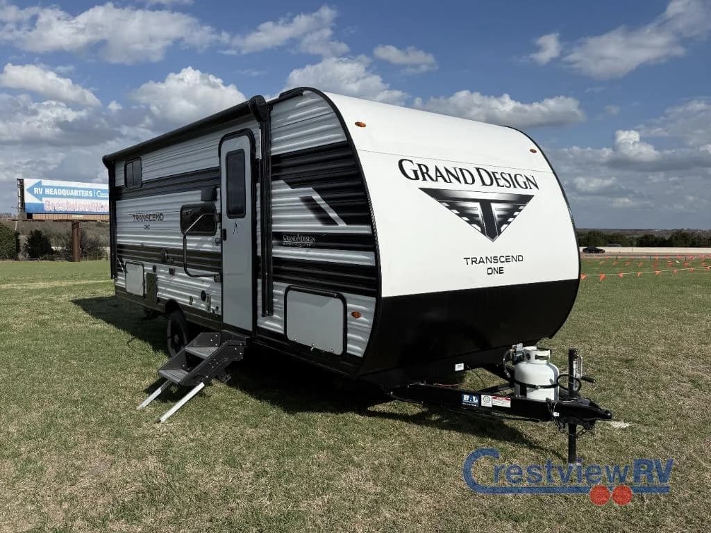 2026 Grand Design Transcend One 161DB photo 3