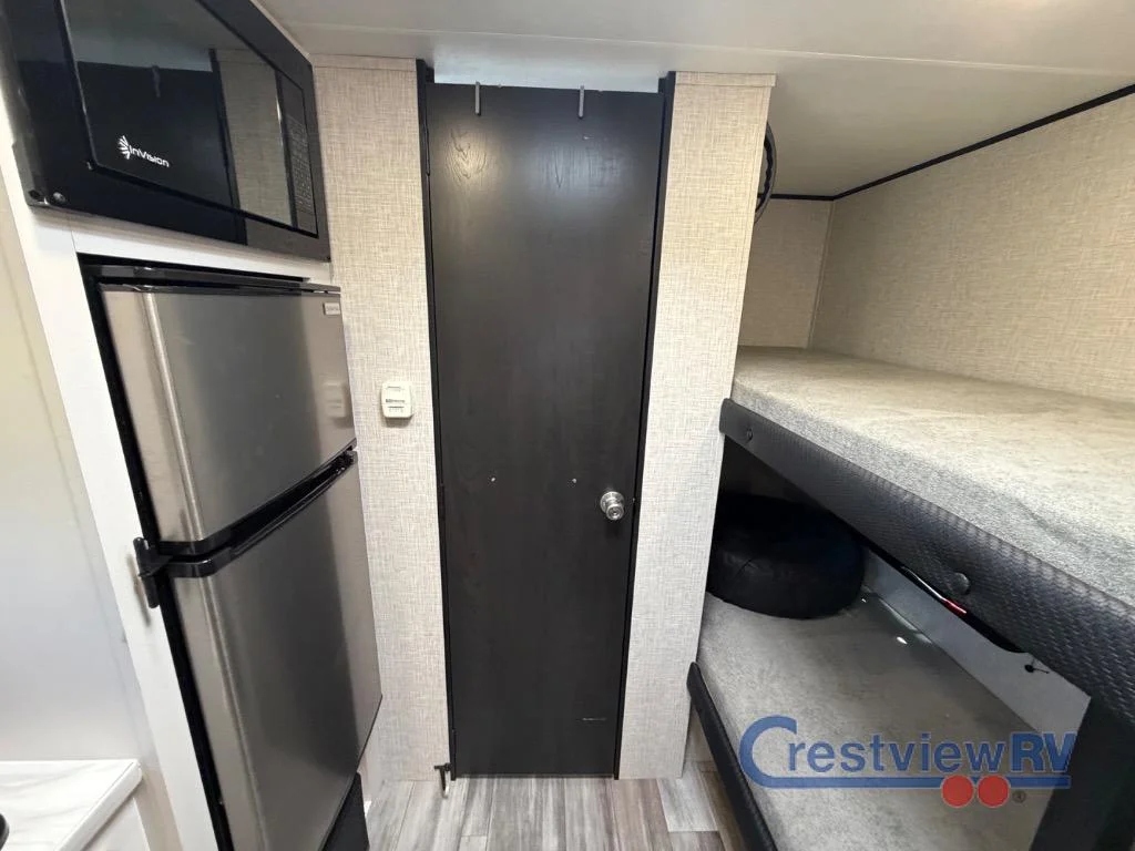 2025 Jayco Jay Feather Air SL 17BHSL photo 15