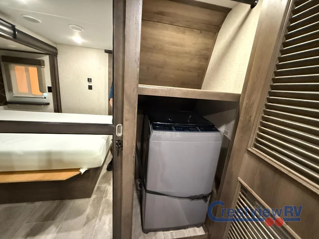 2019 Keystone RV Montana 3120RL photo 22
