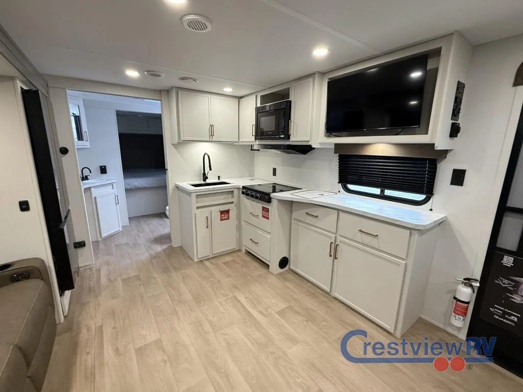 2026 Grand Design Transcend 265BHT photo 6