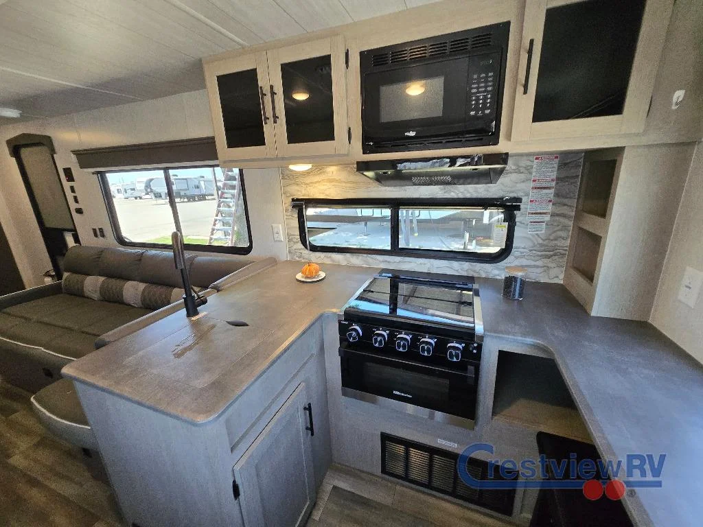2024 Forest River EVO 2510BH photo 18