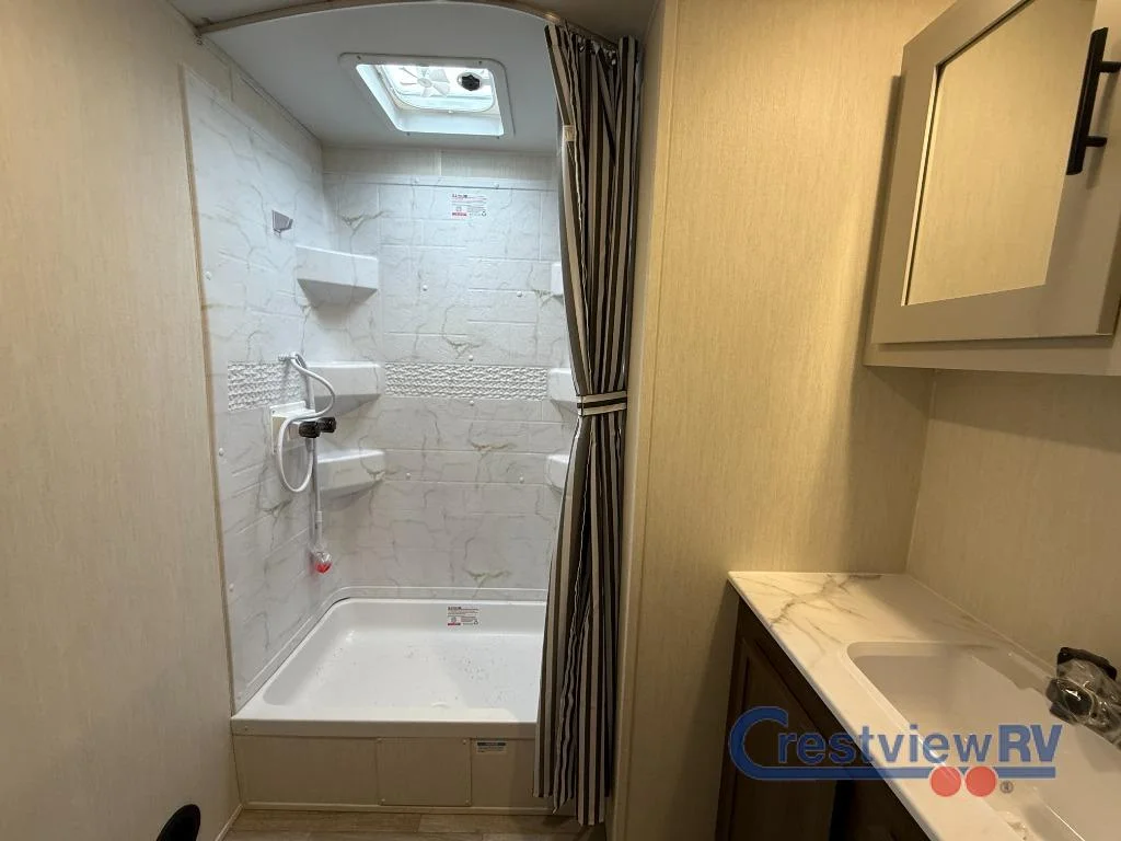 2026 Prime Time RV Avenger 27REI photo 19
