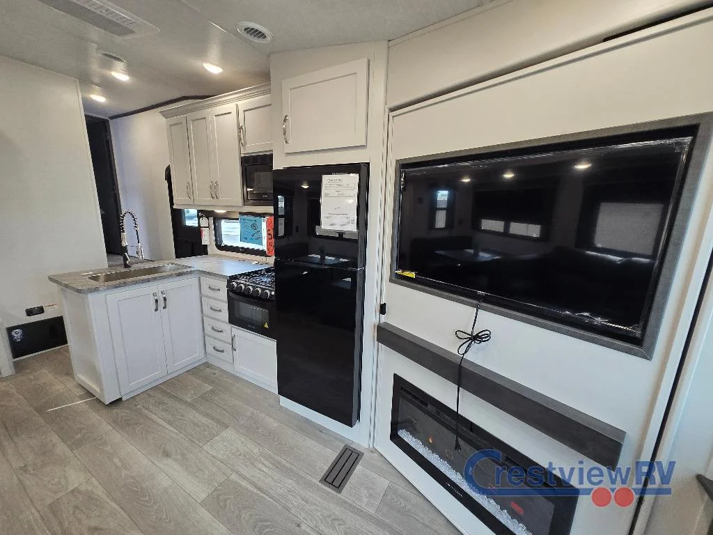 2025 Keystone RV Cougar Sport 2400RE photo 18