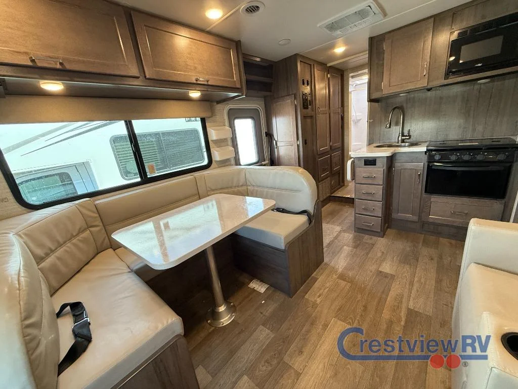 2025 Winnebago Minnie Winnie 26T photo 7