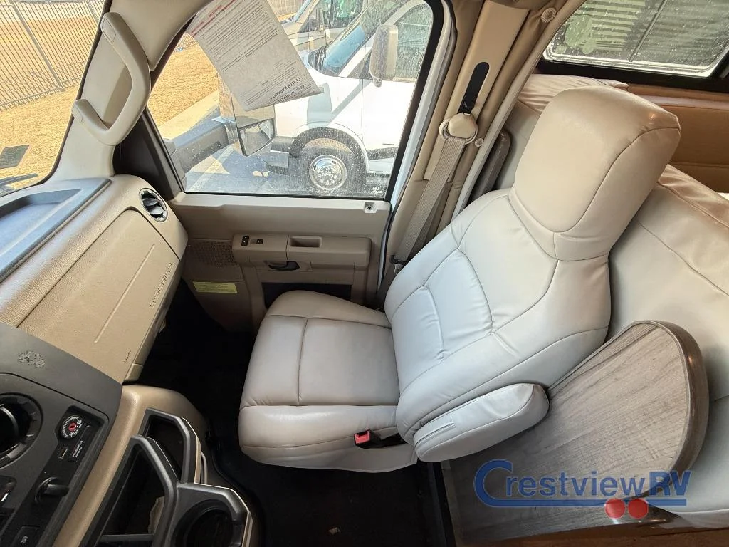 2025 Winnebago Minnie Winnie 26T photo 21