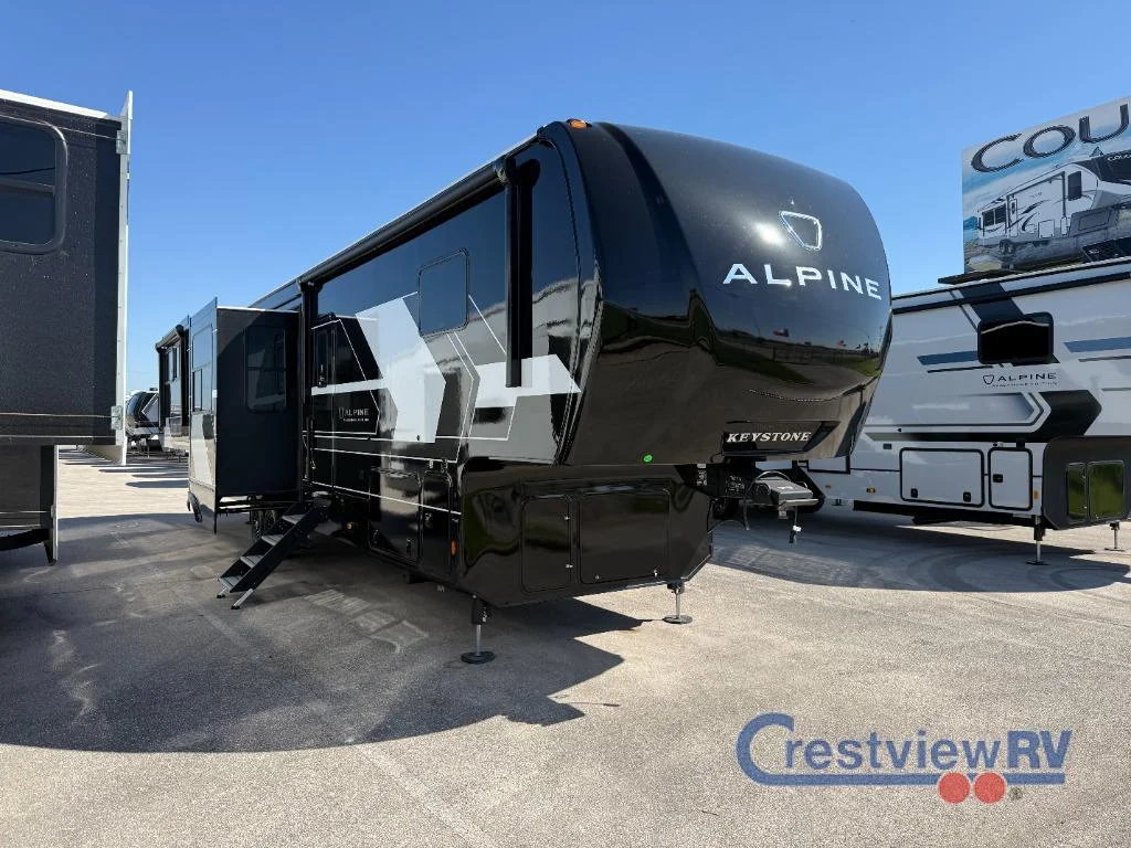 2026 Keystone RV Alpine Avalanche Edition 381DL photo 3
