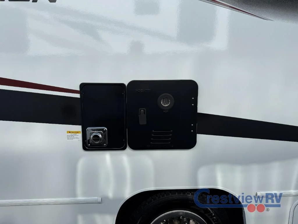 2025 Coachmen Leprechaun 220XG Ford 350 photo 30