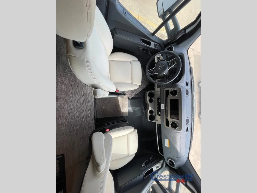 2025 Winnebago View 24T photo 30