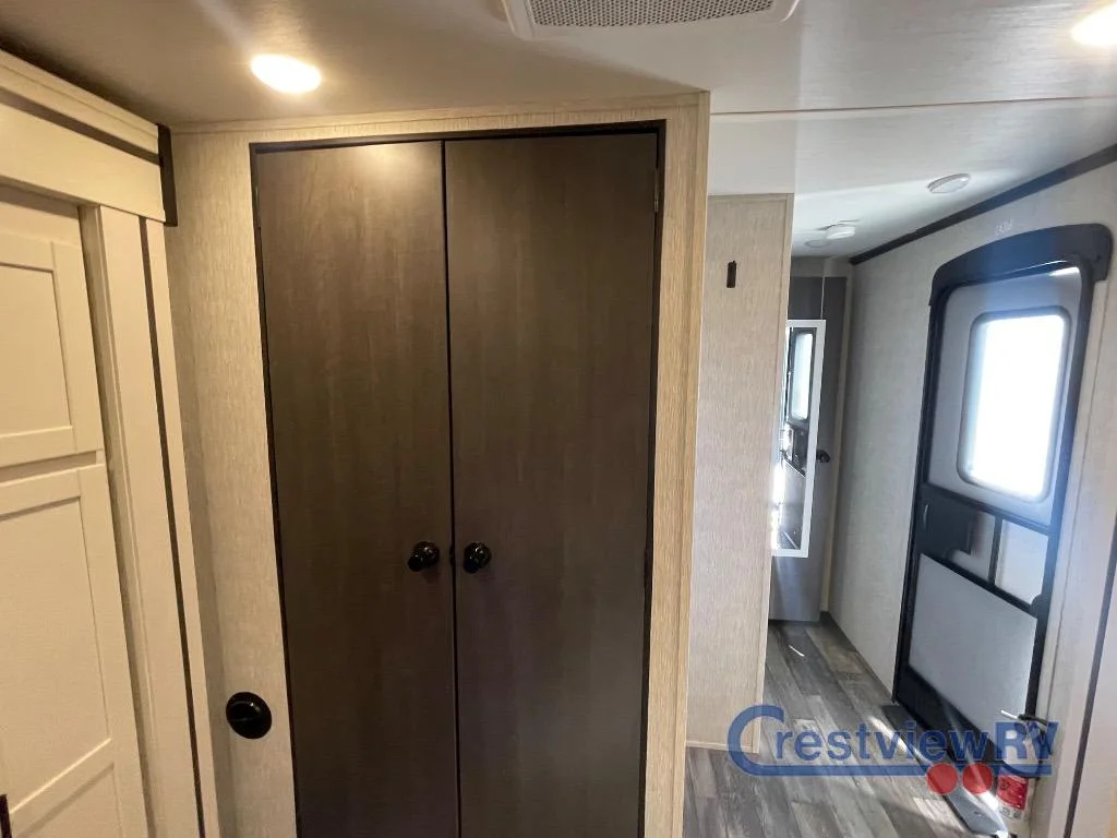 2024 CrossRoads RV Cruiser Aire CR30RLS photo 21