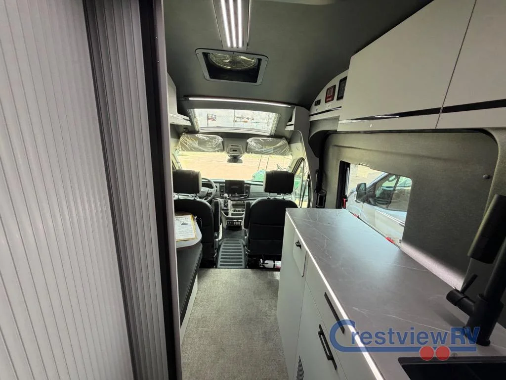 2026 Grand Design Lineage Series VT LVT2 photo 29