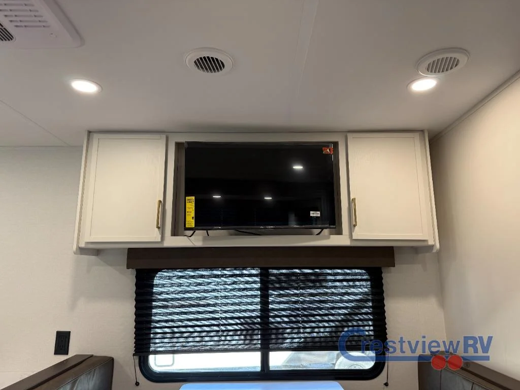 2026 Grand Design Transcend 295QBT photo 10