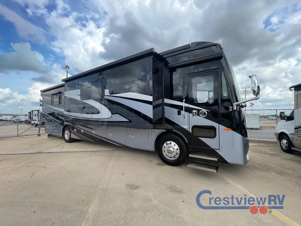2026 Tiffin Motorhomes Phaeton 40 IH photo 22