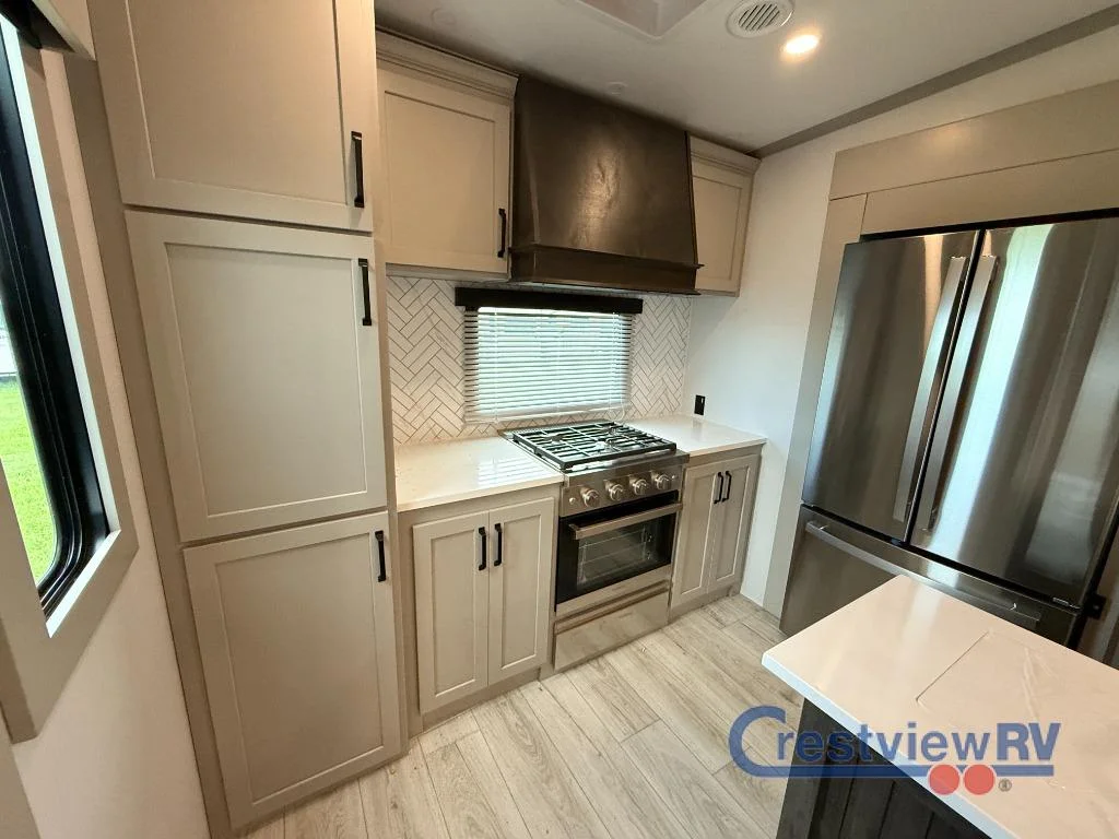2026 Keystone Montana High Country 325RK photo 15