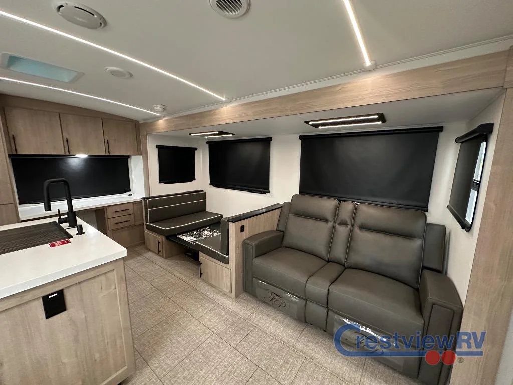 2026 Grand Design Imagine 2670MK photo 16