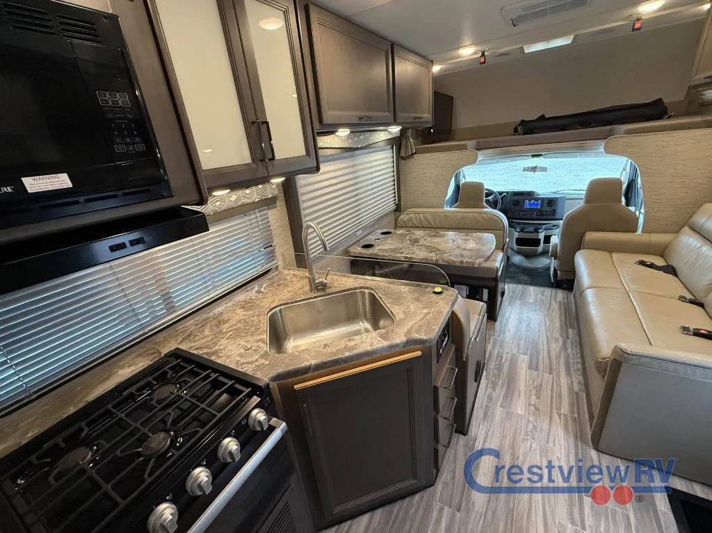 2024 Thor Motor Coach Four Winds 28A photo 6