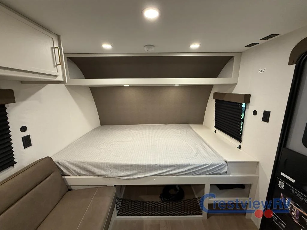 2026 Grand Design Transcend One 151BH photo 10