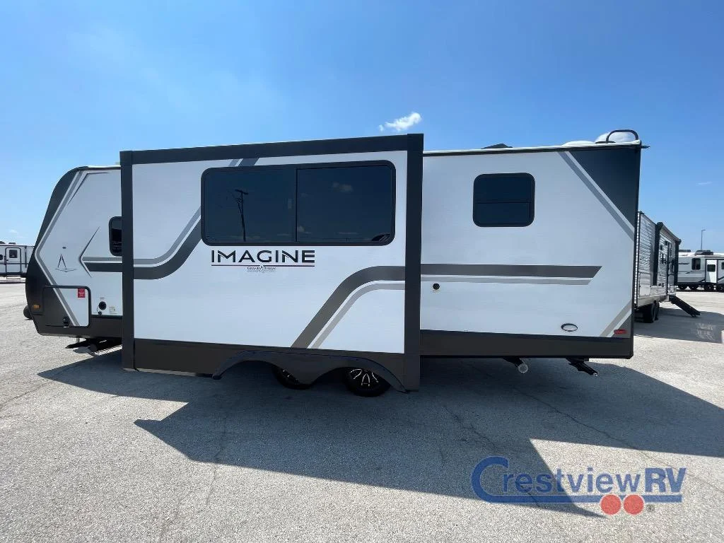 2026 Grand Design Imagine 2470BH photo 8