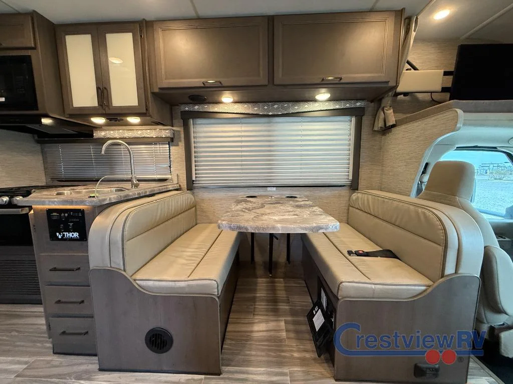 2024 Thor Motor Coach Four Winds 28A photo 10