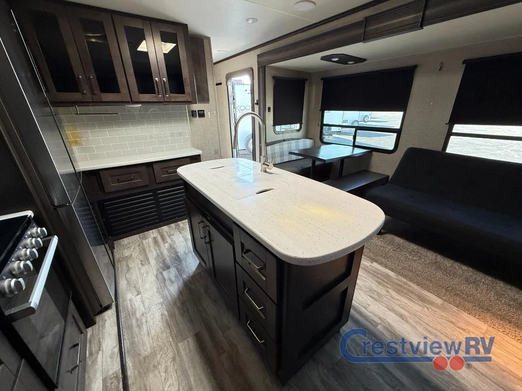 2022 Grand Design Reflection Travel Trailer photo 16
