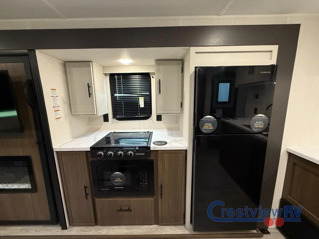 2026 Prime Time RV Avenger 27REI photo 13