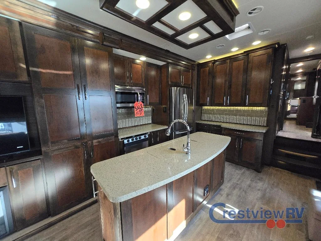 2017 VanLeigh RV Vilano 365RL photo 13
