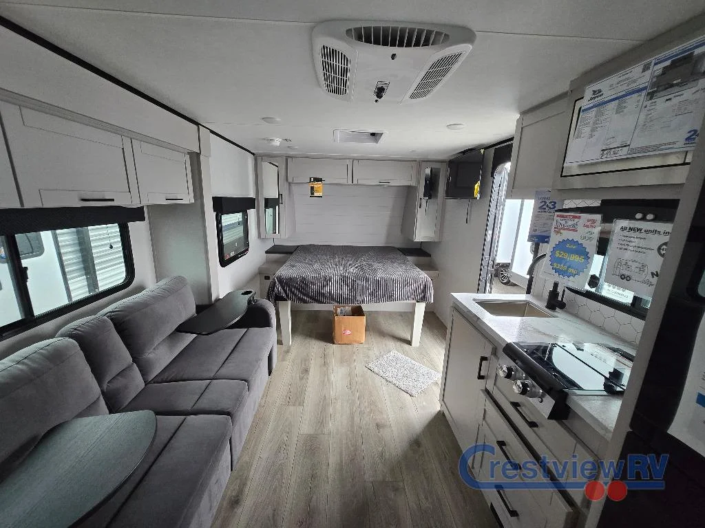 2026 Jayco Jay Feather Air 18FBS photo 9