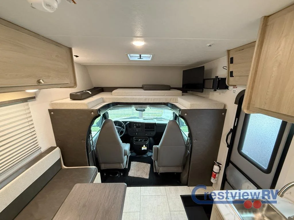 2026 Coachmen Leprechaun 210QSS Chevy 3500 photo 16