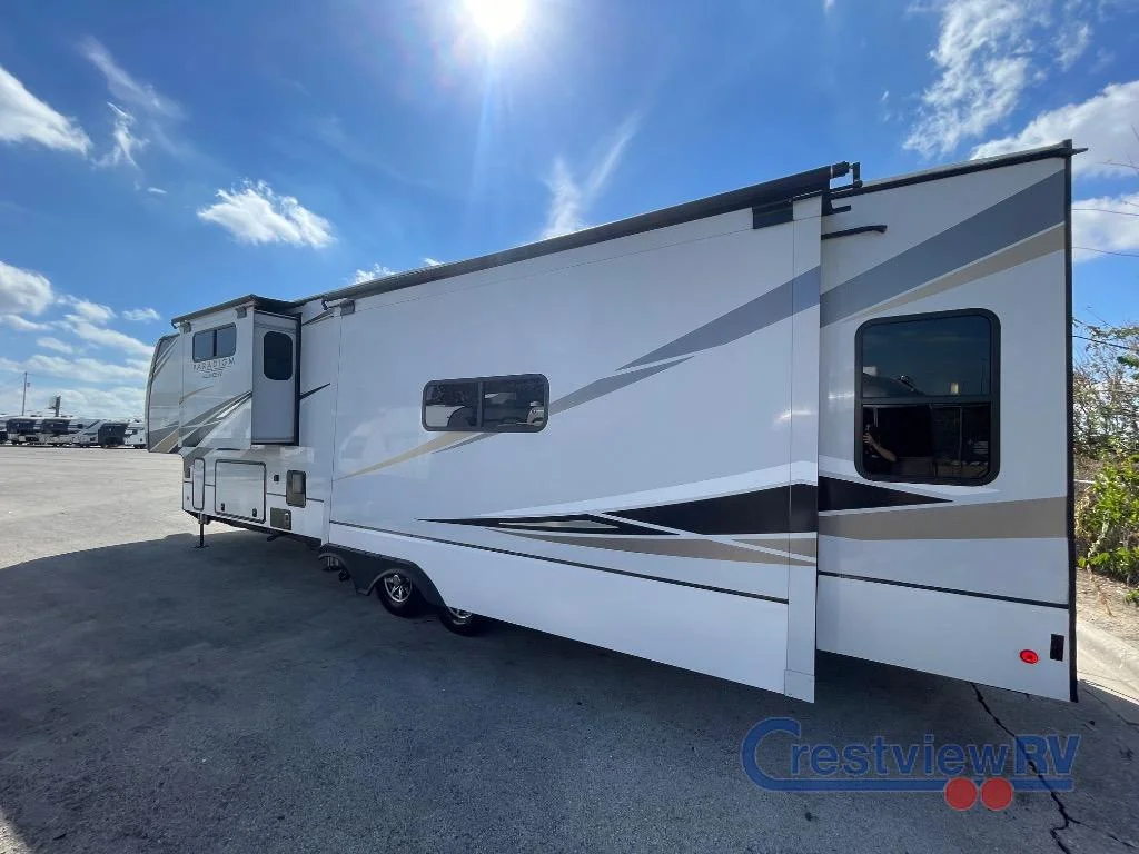 2021 Alliance RV Paradigm 370FB photo 7