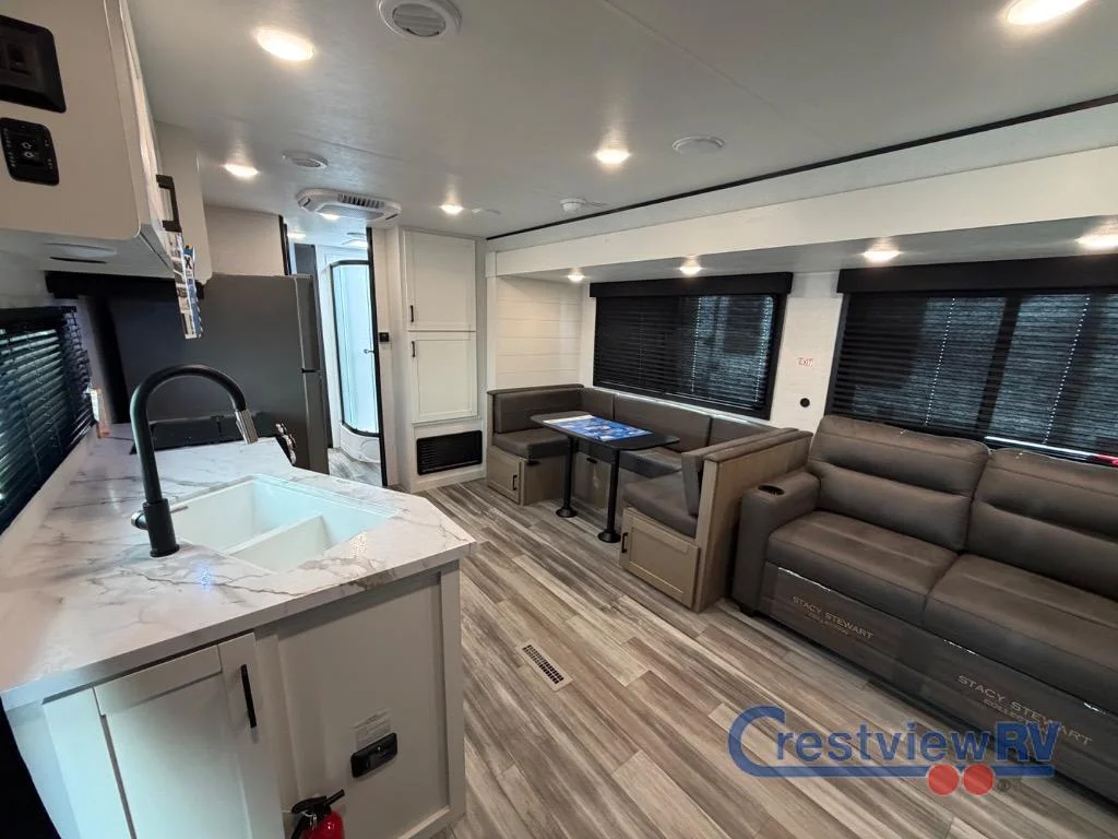 2026 Jayco Jay Flight SLX 380DQS photo 13