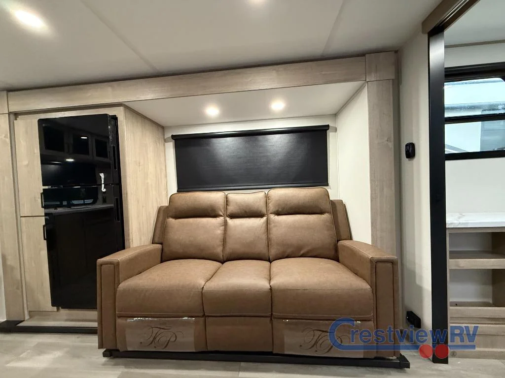 2026 Grand Design Imagine XLS 23LDE photo 9