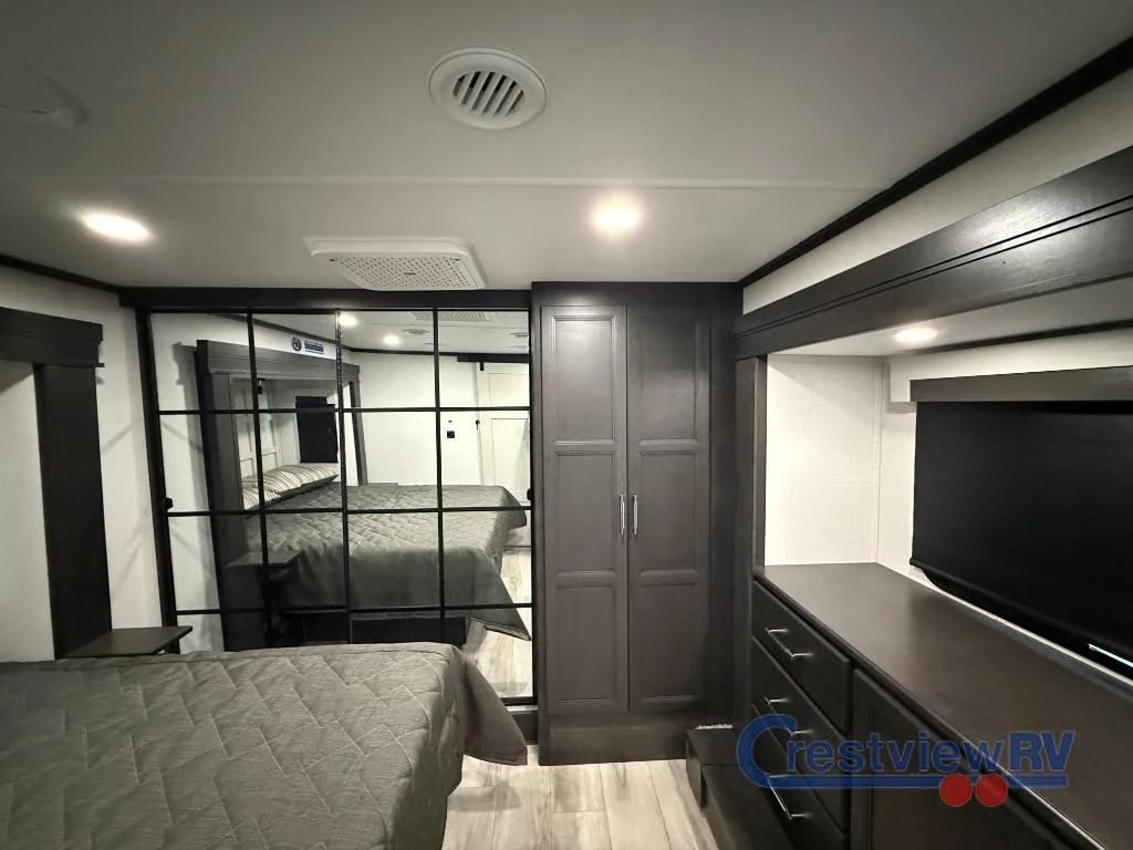 2026 Keystone RV Alpine 3303CK photo 23