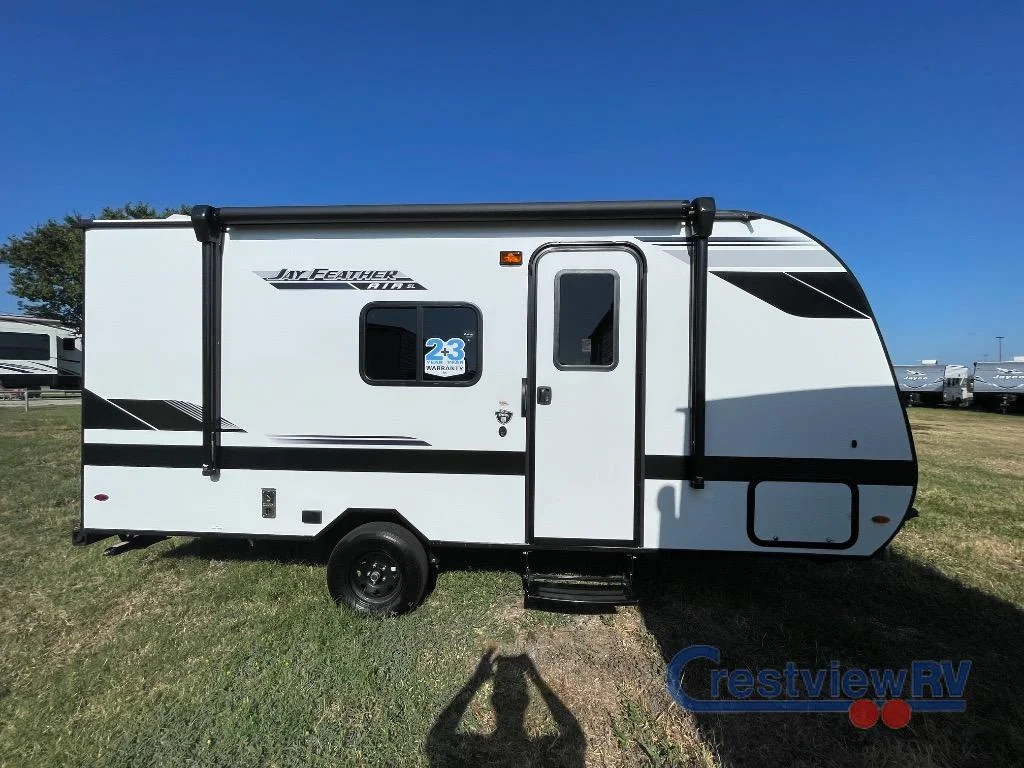 2026 Jayco Jay Feather Air SL 17BHSL photo 10