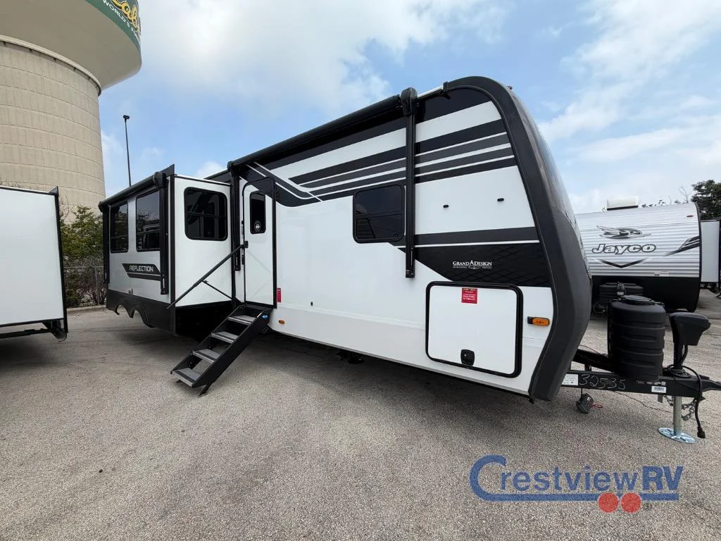 2026 Grand Design Reflection Travel Trailer photo 13