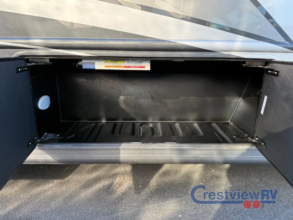 2024 Thor Motor Coach Magnitude XG32 photo 30