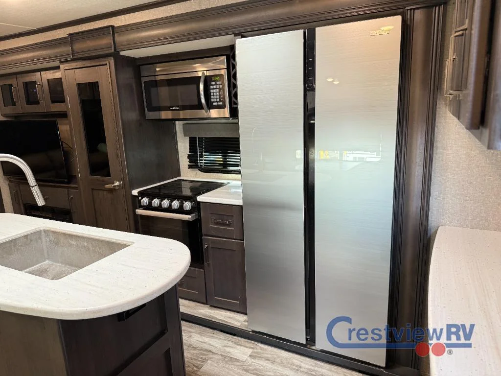 2023 Grand Design Reflection Travel Trailer photo 16