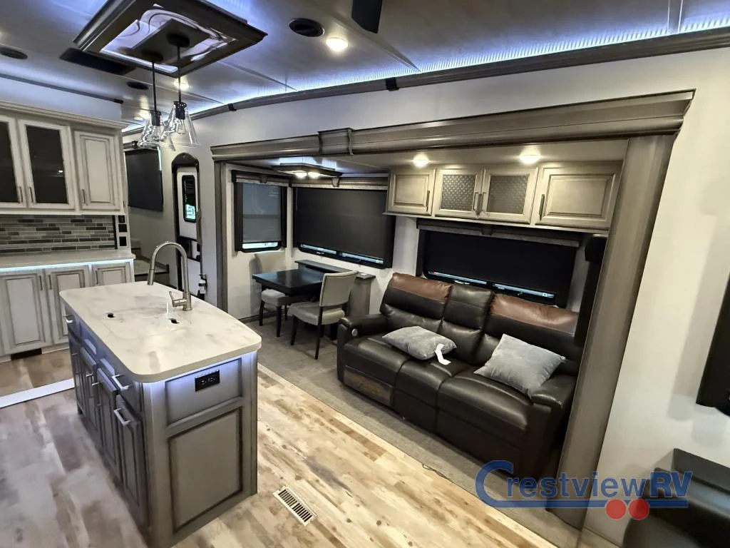 2020 Keystone Montana 3813MS photo 7