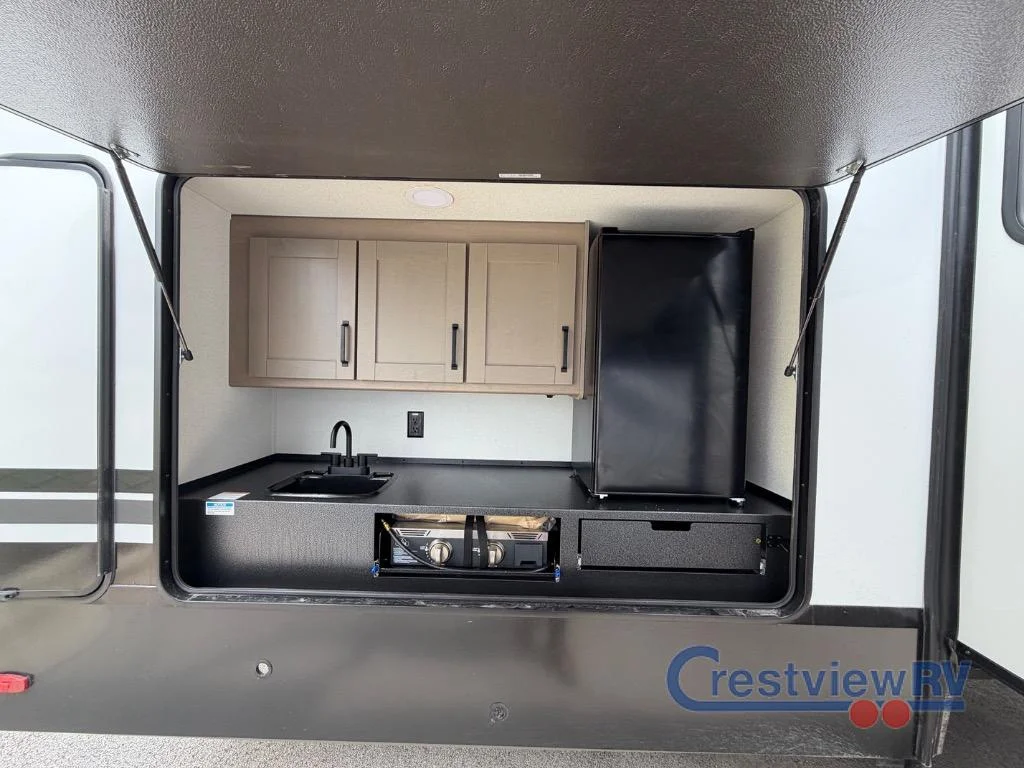 2026 Grand Design Reflection Travel Trailer photo 12