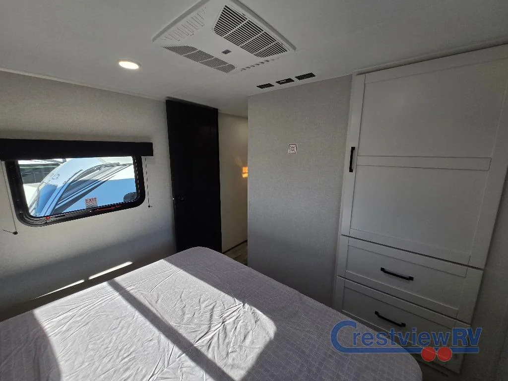 2026 Open Range RV Roamer Light Duty 28DBSS photo 30