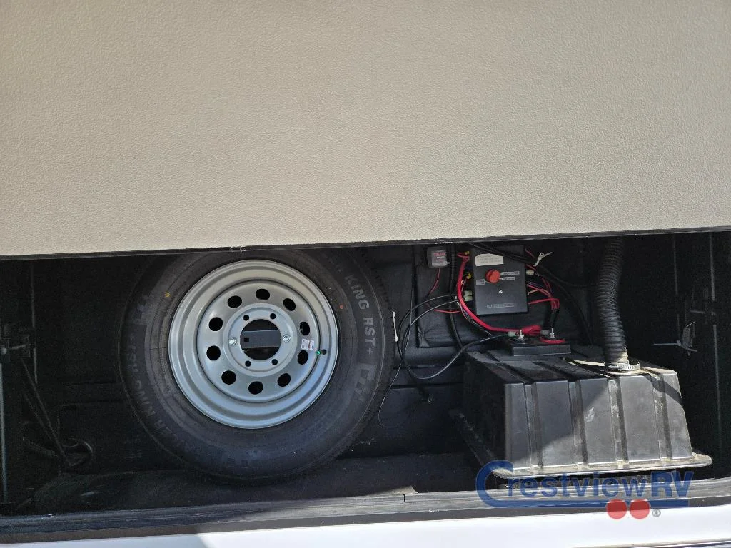 2024 Keystone Cougar Half-Ton 23MLE photo 8