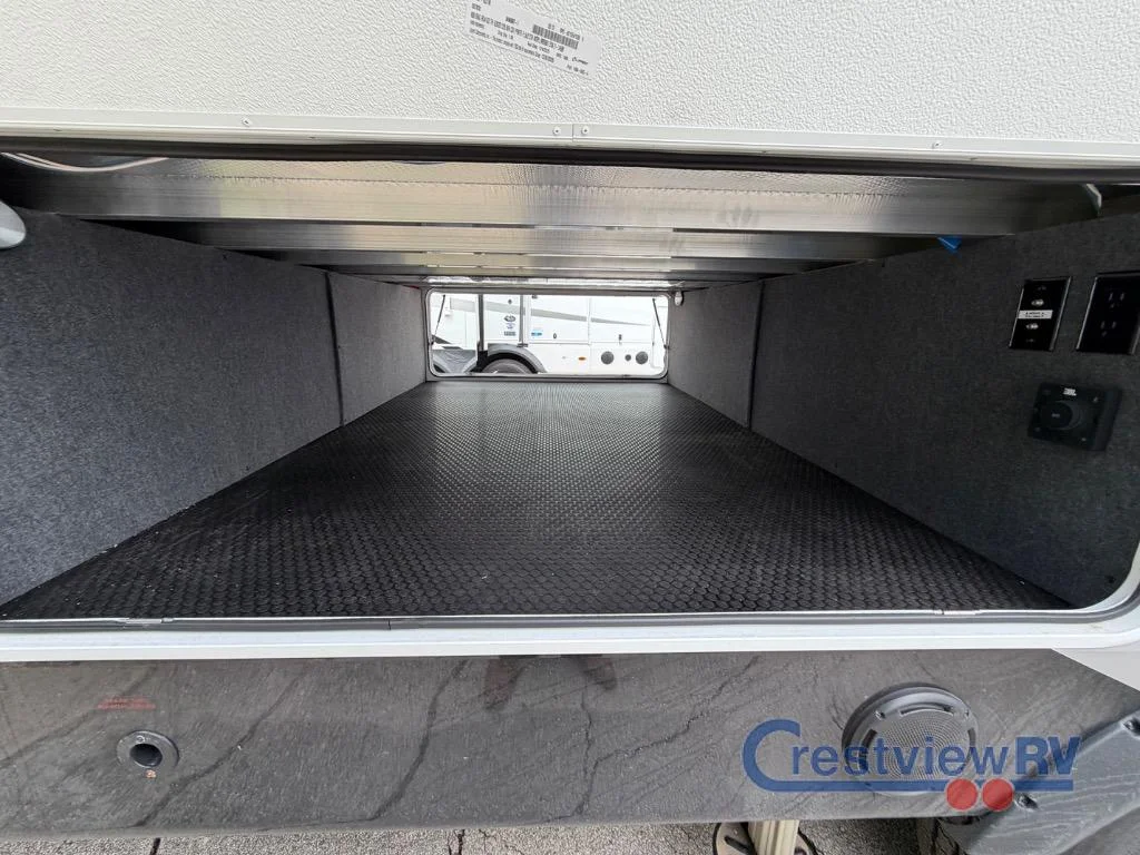 2026 Jayco North Point 382FLRB photo 14