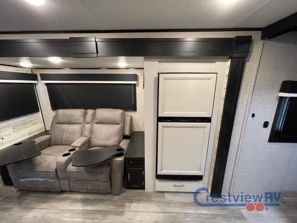 2023 Jayco Jay Feather 22RB photo 17